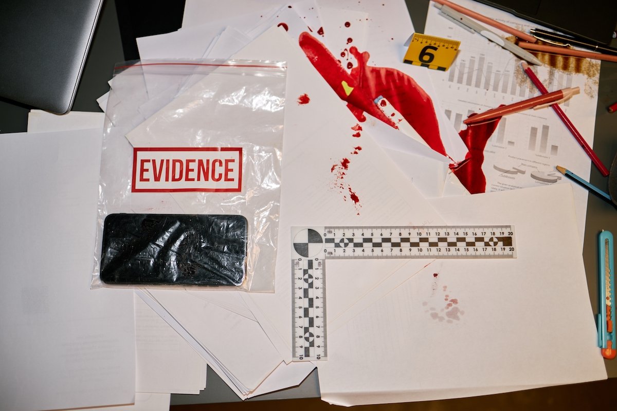 Evidence that has been tampered with in violation of C.R.S. 18-8-610